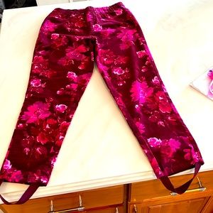 Floral print Isaac Mizrahi stirrup pants